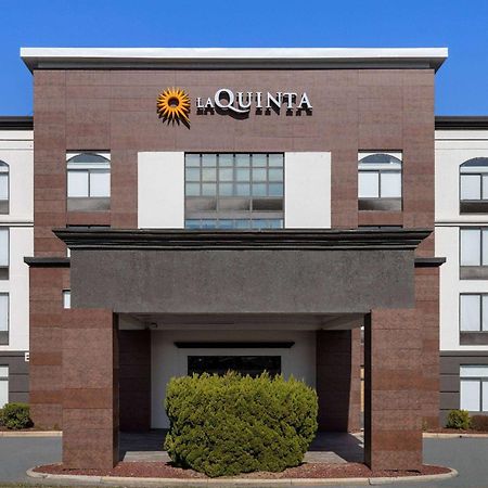 La Quinta Inn & Suites By Wyndham Mooresville Exteriör bild