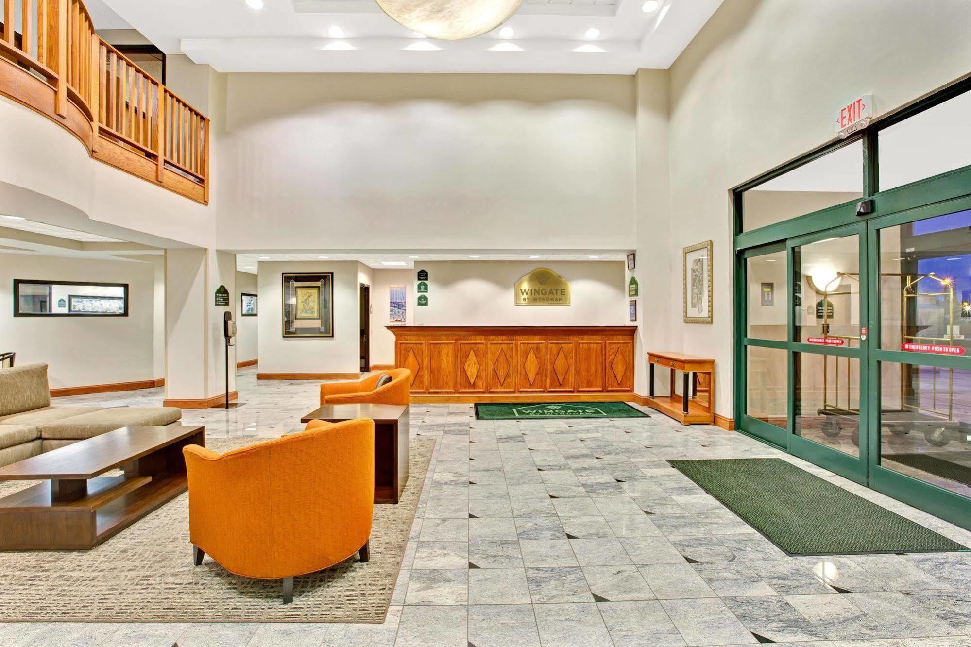 La Quinta Inn & Suites By Wyndham Mooresville Exteriör bild